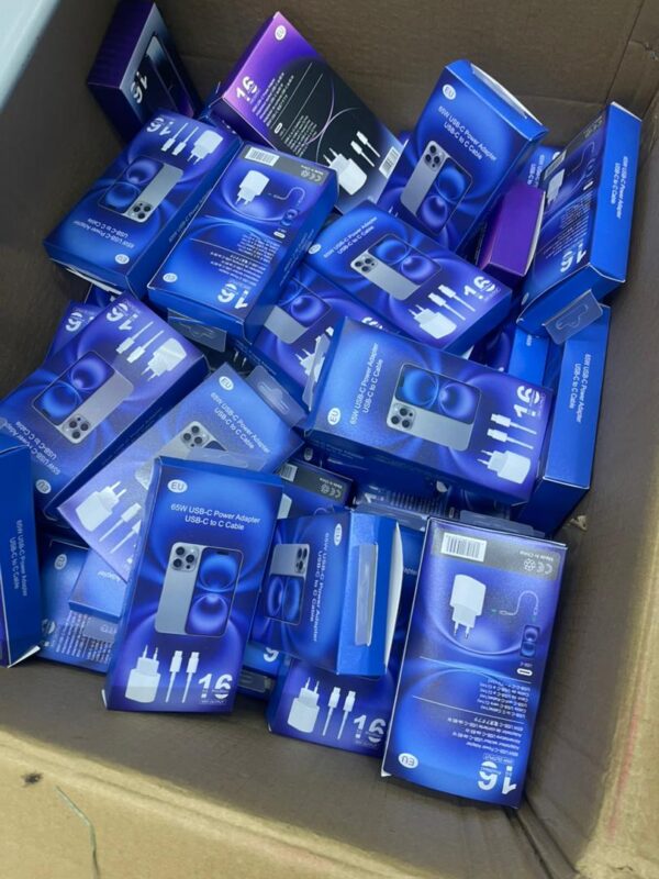 Chargeur iPhone Type-C 35W – Adaptateur USB-C + Câble USB-C vers USB-C (Fast Charge) [E3B4]