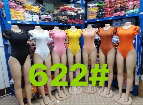 Body à manches courtes et volants – Élégance féminine et tendance [M5C2]