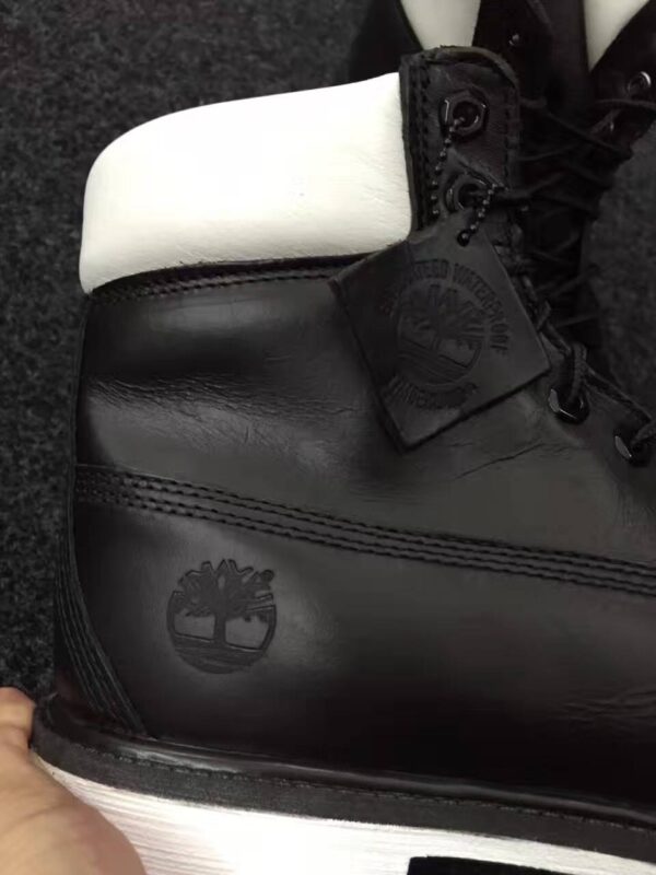 Timberland Premium Waterproof 6’’ – Bottes en cuir noir, robustes et intemporelles [M16A4]