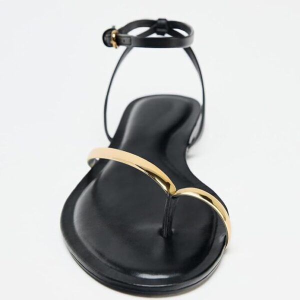 Sandales Plates Noires – Élégance Strappy & Confort Estival [M7A8]