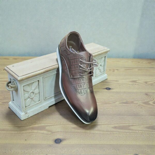 Chaussures pour Homme BERLUTTI – Luxe, élégance et savoir-faire artisanal [M13A3]