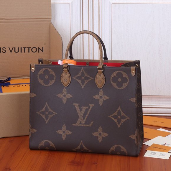 OnTheGo GM – Le Cabas Iconique et Spacieux de Louis Vuitton [M7A4]