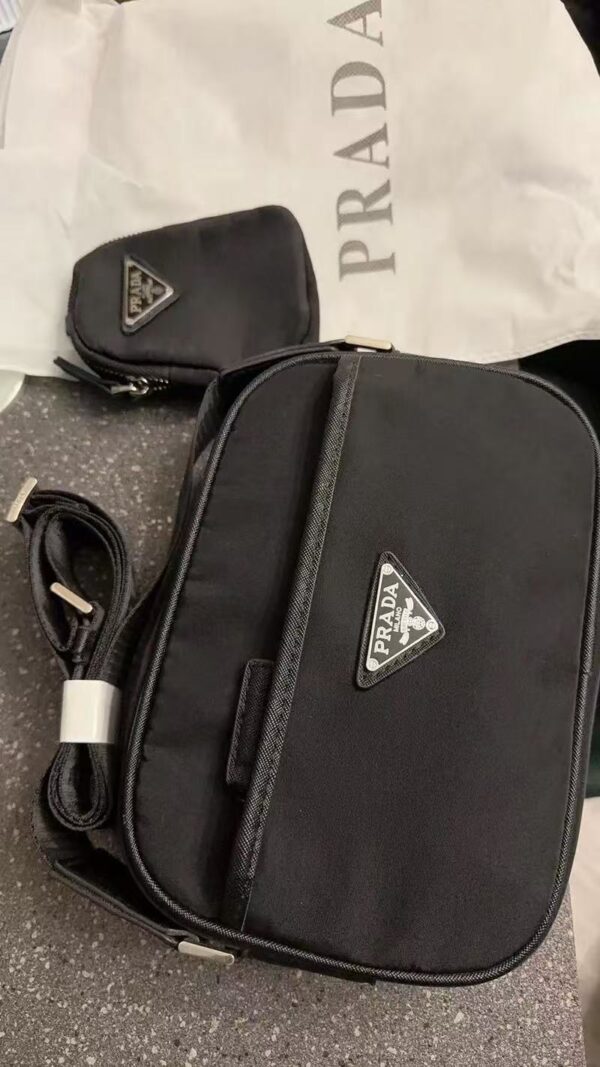 Sac Épaule Prada Re-Nylon – Luxe Durable & Style Iconique [M8A1]