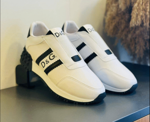 Sneakers Dolce & Gabbana – Édition "Logo Tape" Noir & Blanc [M21D2]