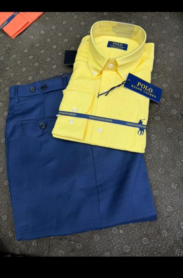 Ensemble "Heritage Prep" – Chemise Oxford Jaune & Chino Bleu [M21D4]