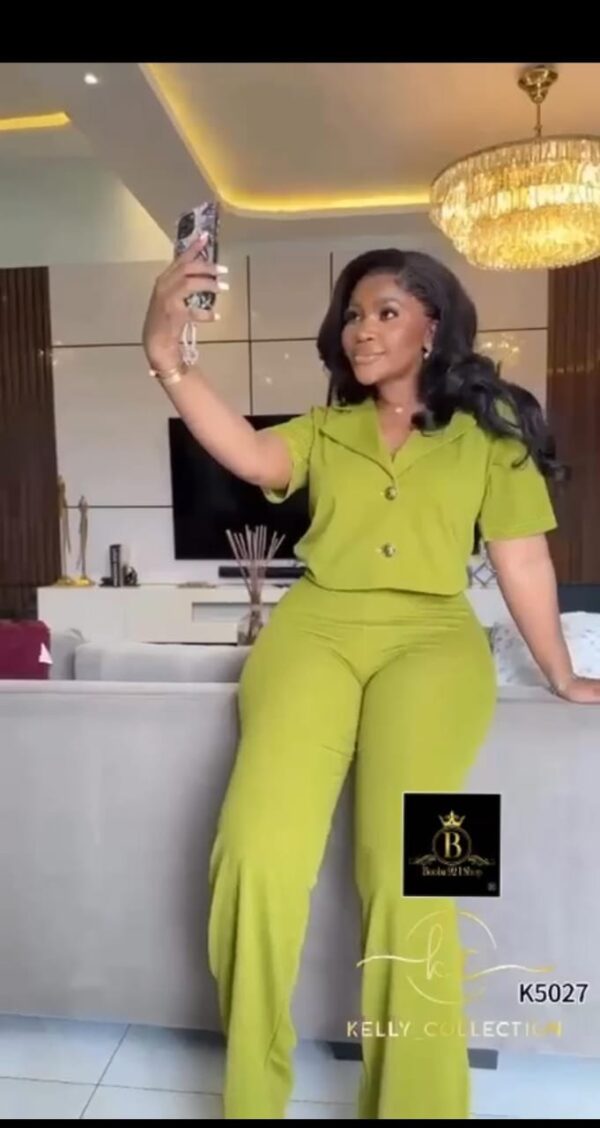 Ensemble "Lime Zest" Duo – Top Boutonné & Pantalon Large [M22C1]